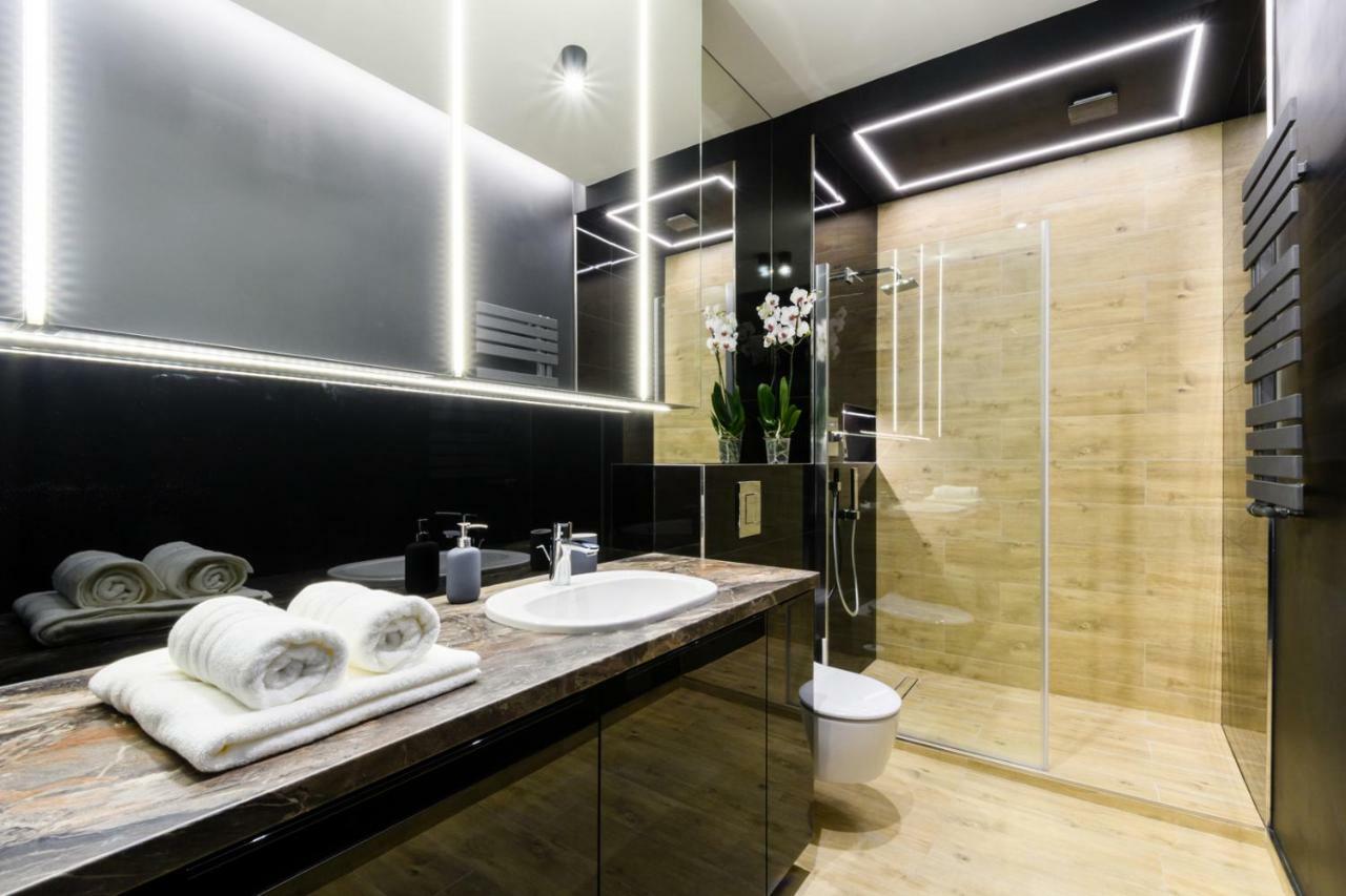 Zlota Luxury Apartments Warsaw Ngoại thất bức ảnh