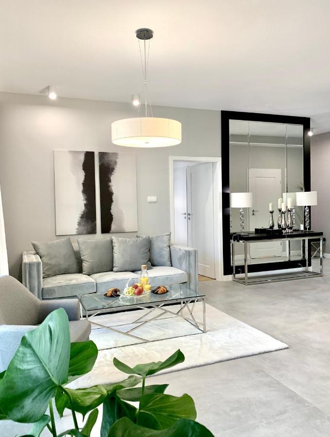 Zlota Luxury Apartments Warsaw Ngoại thất bức ảnh