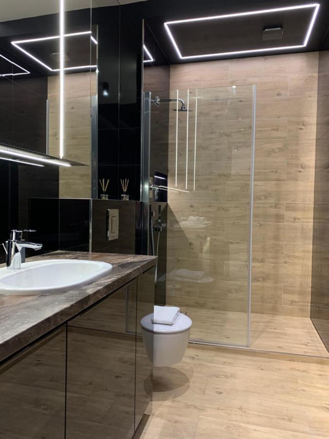 Zlota Luxury Apartments Warsaw Ngoại thất bức ảnh