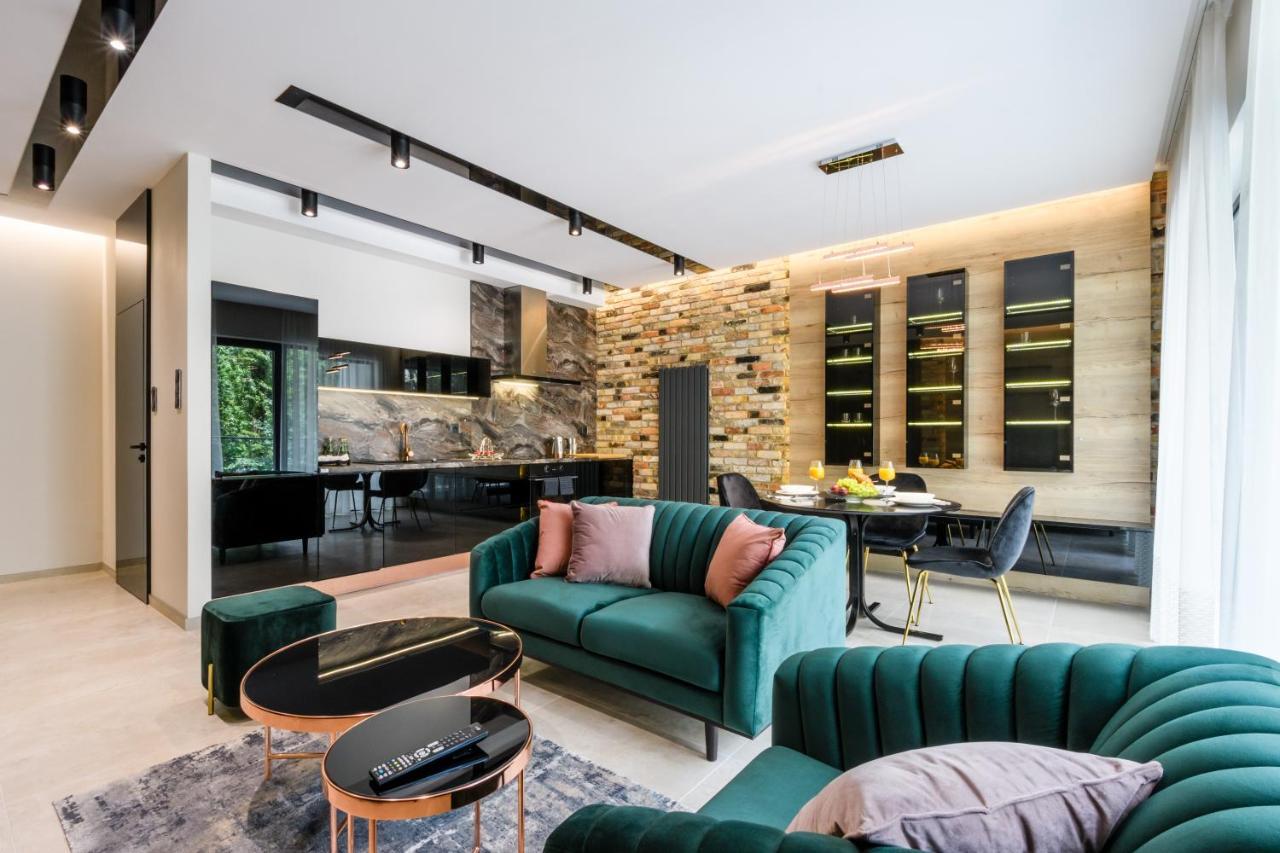 Zlota Luxury Apartments Warsaw Ngoại thất bức ảnh